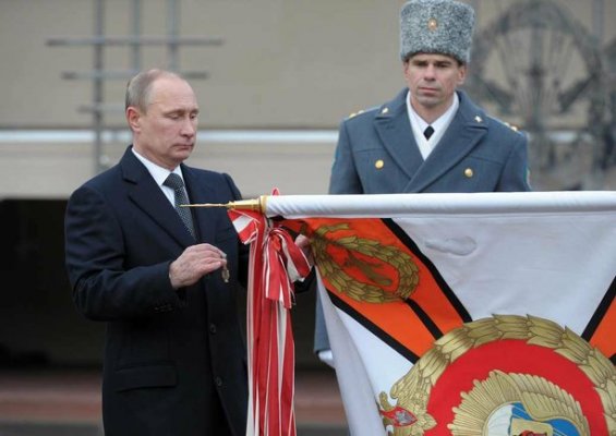 Vladimir_Putin_visited_the_Ryazan_Higher_Airborne_Command_School_(1).jpg