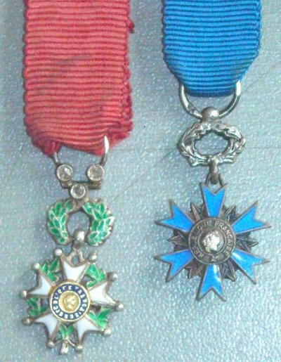 FR-medal9005-1.jpg