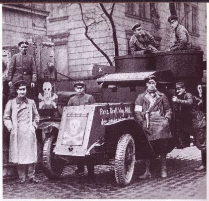 Броневик_отряд_подавл._револ._в_Германии_1919.jpg