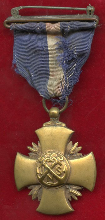 usmcmedalgrouparsenaultncobv.jpg