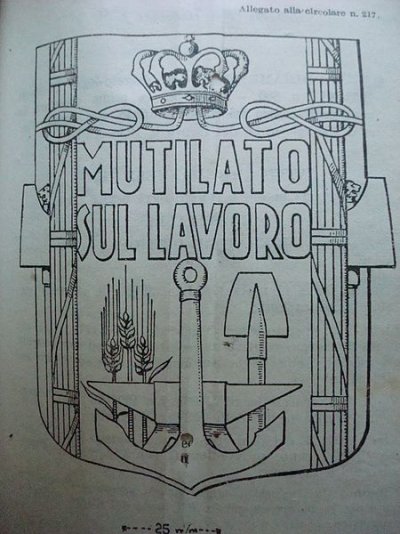 450px-Distintivo_Mutilato_sul_Lavoro_1938_2.jpg