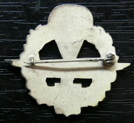 5305513779_5.jpg