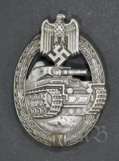 g15_6_8204_1.jpg