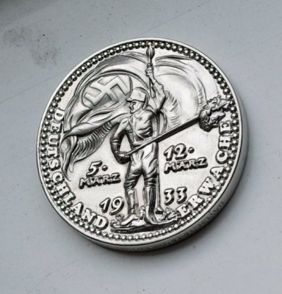 o_adolf-hitler-commemorative-coin-1933-german-empire-ww2-f931.jpg