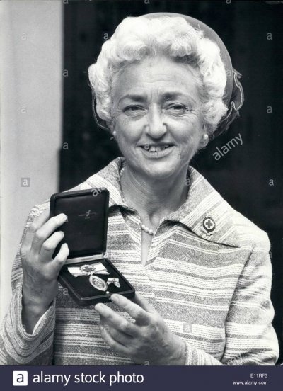 oct-10-1979-princess-alexandra-presents-the-florence-nightingale-medal-E11RF3.jpg