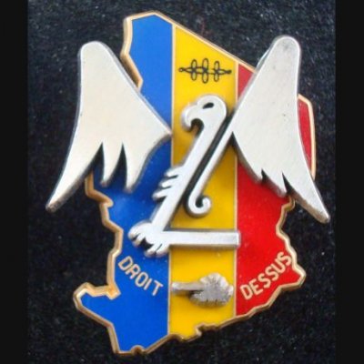 3-rh-insigne-metallique-du-2-escadron-du-3-regiment-de-hussards-au-tchad-operation-epervier-de-f.jpg