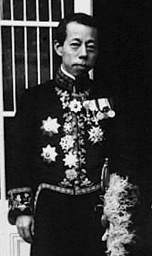 Kenkichi_Yoshizawa_1932.jpg