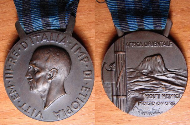 Медаль за операции в Восточной Африке 1935-1936 1.jpg