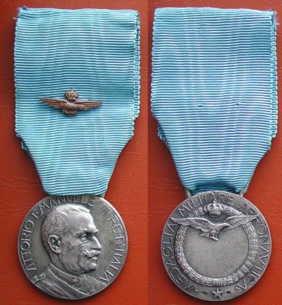 м ввс Regno-Italia-Medaglia-Militare-Aeronautica-Lunga-Navigazione-Aerea.jpg