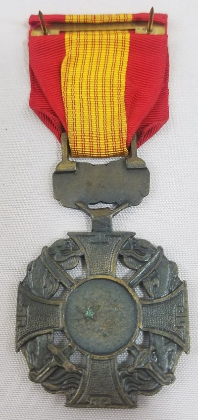 Vietnam-War-SVN-South-Vietnamese-MedalGallantry-CrossRibbonBarOriginalStar-_57.jpg