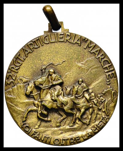 Medaglia-al-merito-32-Reggimento-Artiglieria-Marche-_57.jpg