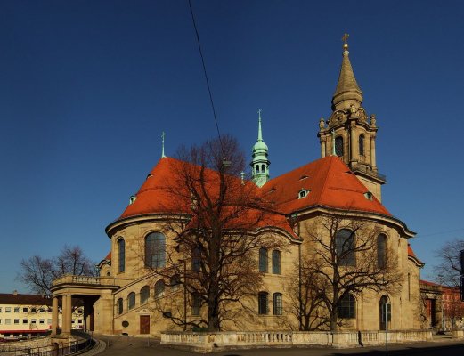 1200px-Ludwigsburg_-_Friedenskirche_02.jpg