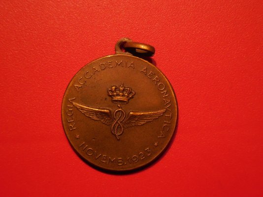 00 medaglia-regia-accademia-aeronautica-1923.jpg