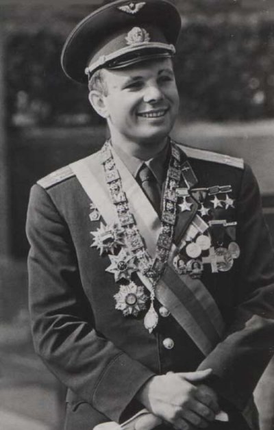 gagarin-cosmonaut-1.jpg