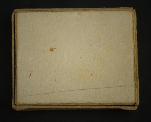 PLM-Fake-Schroth-Box2.jpg