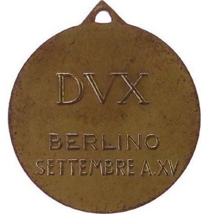 Medaglia-originale-italiana-ventennio-VISITA-MUSSOLINI-IN-GERMANIA-_57.jpg