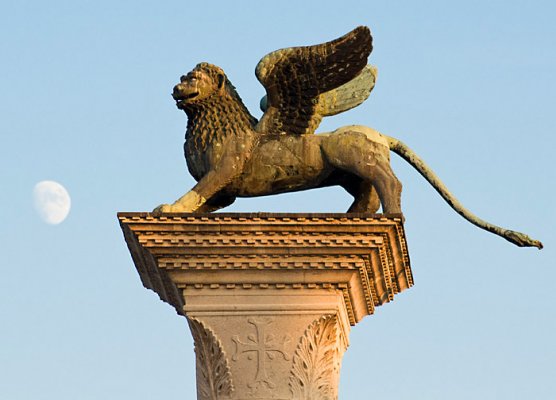 lion_venice.jpg