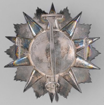 c18-027096.jpg
