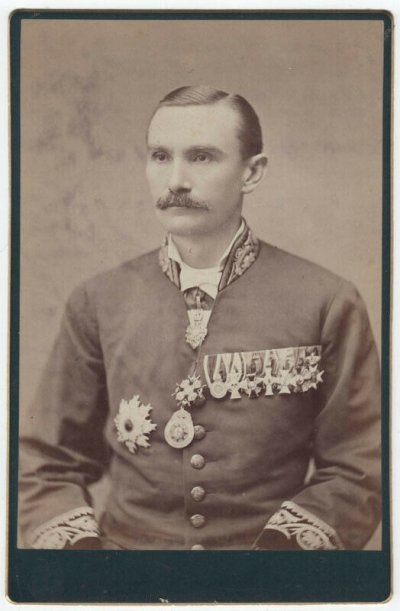CC-portrait-of-DIPLOMAT-with-MEDALS-photographed-in.jpg