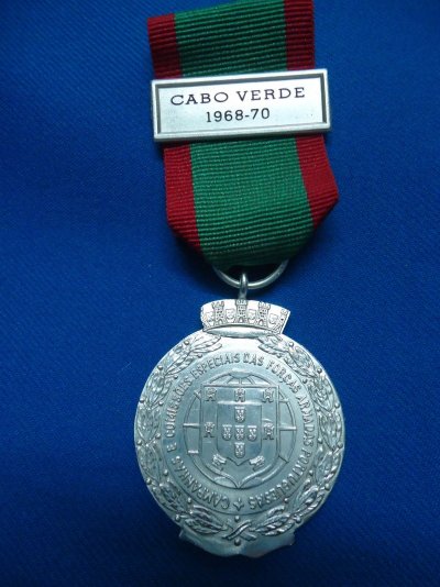 Portugal-Portuguese-Military-Medal-Africa-Campaigns-Comissoes.jpg