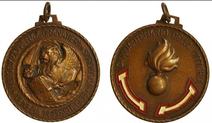 Medaglia-Assoc-Nazion-Granatieri-Sardegna-Cinquantenario-Vittoria-Con.jpg