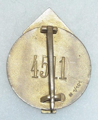 Золотой знак руководителя 1.JPG