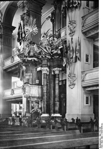 Bundesarchiv_Bild_170-138,_Potsdam,_Garnisonkirche.jpg