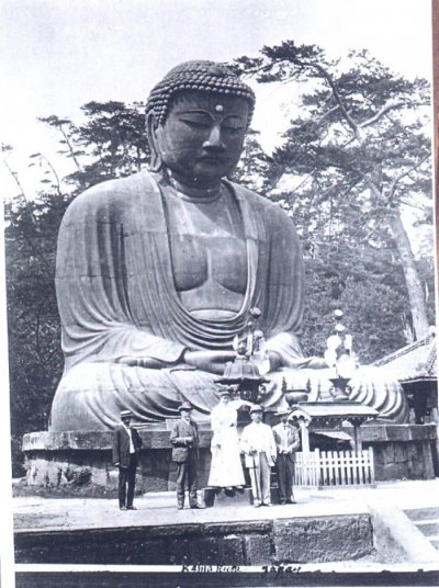 Koch-Buddha-700x938.jpg