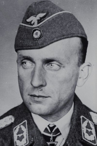 ac4f6923103297ee047c08d99a7e5b0f.jpg