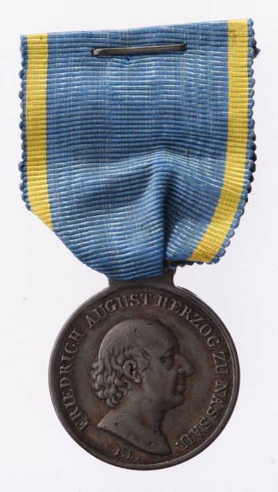 medal-waterloo-medal-nassau-germany-1815-obverse-929821-large.jpg