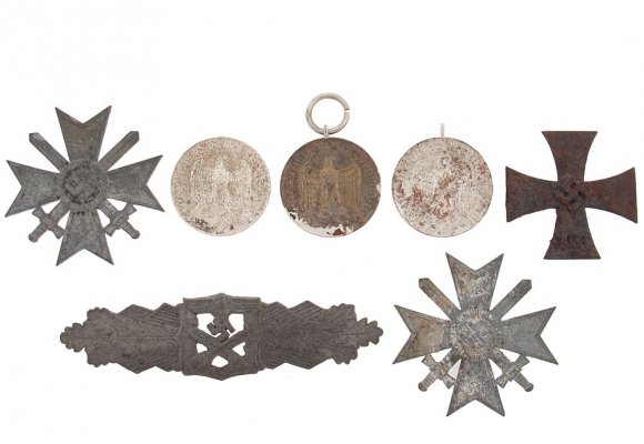 ITEMS RECOVERED FROM BOMBED ZIMMERMANN FACTORY.jpg