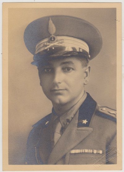 regio-esercito-capitano-artiglieria-II-Guerra.jpg