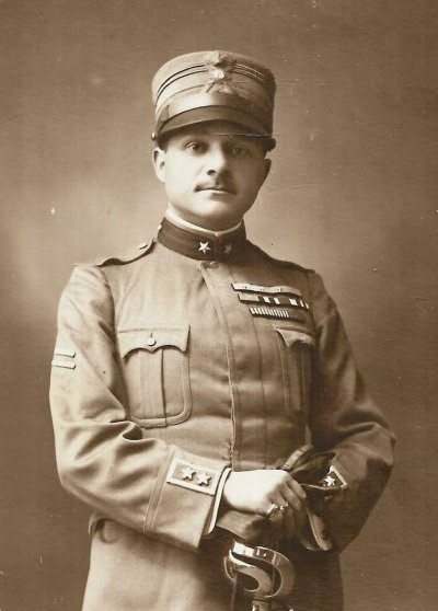 Ww1-Foto-Tenente-Colonnello-Caruso-Giovanni-13°-Fant.jpg