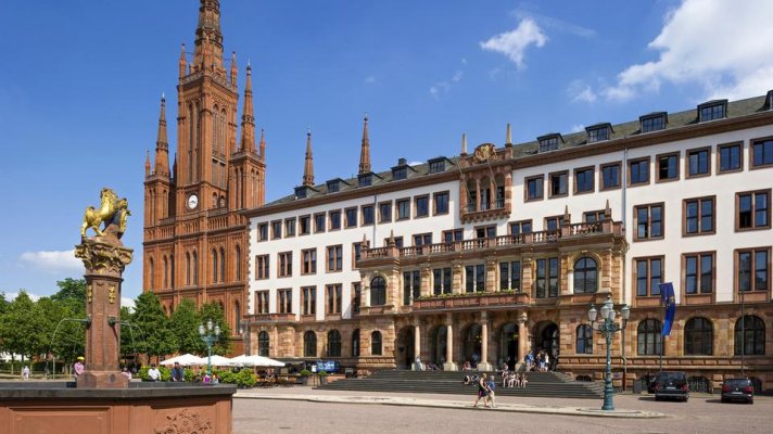 neues-rathaus-wiesbaden.jpg