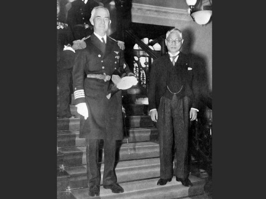 1939_04_circa_rk_turner_foreign_minister_nh_076147_700x.jpg
