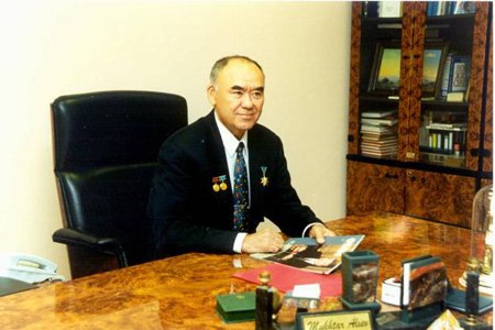 1242134538_president_9.jpg