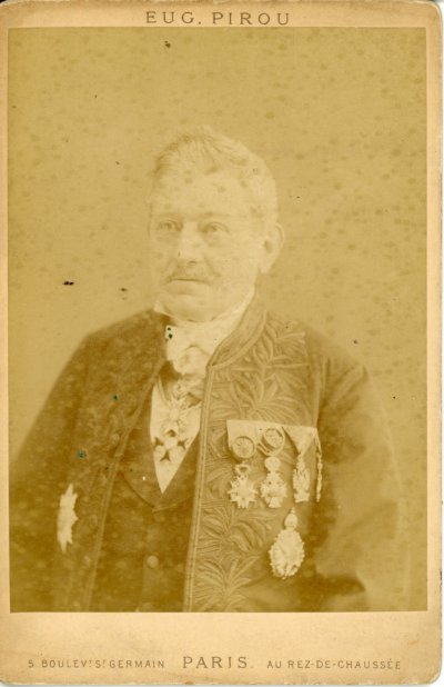 Eugène-Pirou-Professeur 1885.jpg