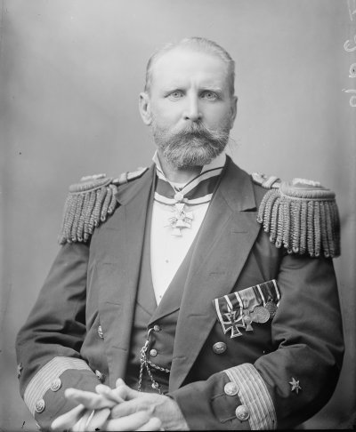 Admiral_Eduard_von_Knorr_1880.jpg