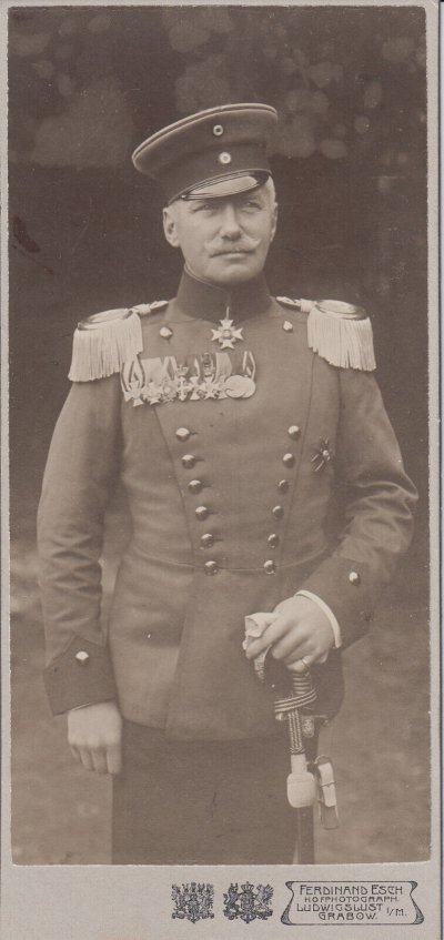 TOP-Foto-CDV-Offizier-Ulan-Ordensspange-Württemberg-Ulanka.jpg