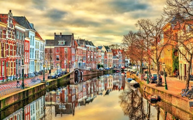 Leiden-Niederlande.jpeg