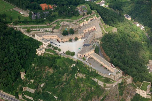 Festung_Ehrenbreitstein_Luftbild_080.jpg