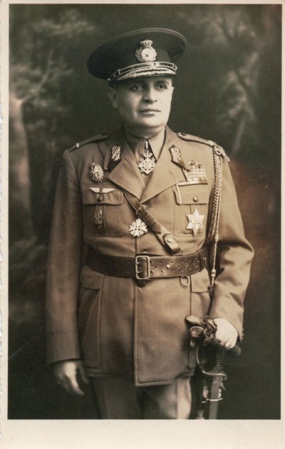 General Ioan Petroianu 1942.jpg