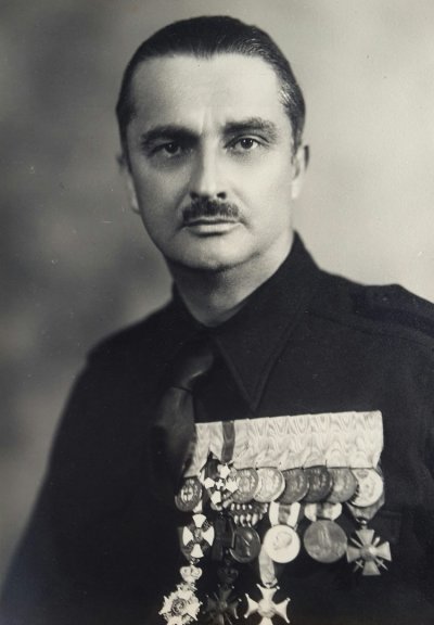 Князь Фулько VIII Руффо ди Калабрия, 6-й герцог ди Гуардия Ломбардо, 17-й граф ди Синополи (12 августа 1884 – 23 августа 1946)..jpg