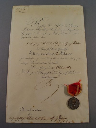 medalr.jpg