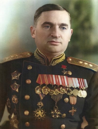 АЛЕКСЕЙ СЕМЁНОВИЧ ЖАДОВ (1901-1977).jpg