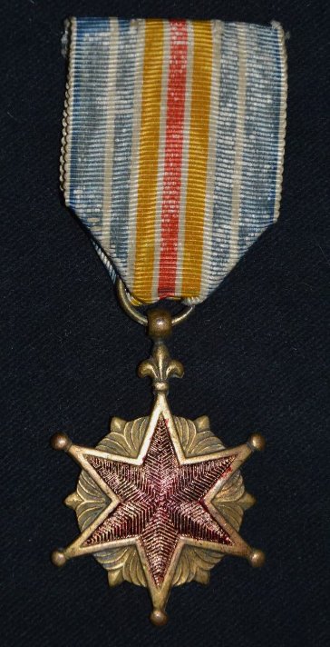 MEDAILLE DES BLESSES INDOCHINE-VIET NAM ав.jpg