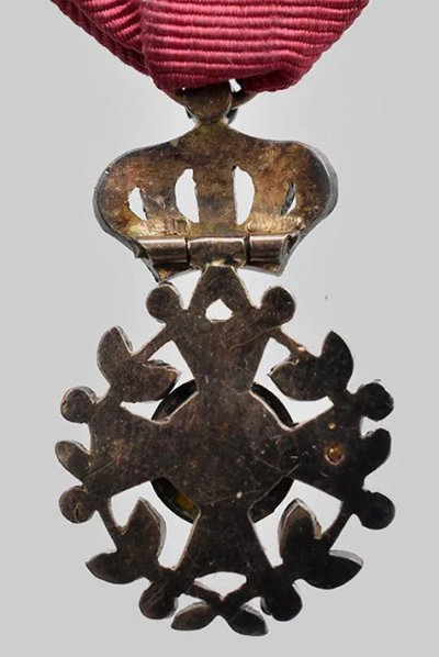 Order of Leopold, Miniature in Silver with Diamonds 3.jpg
