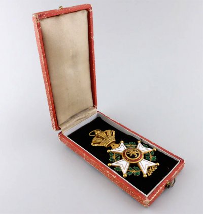 Early Belgian Order Of Leopold 4.jpg