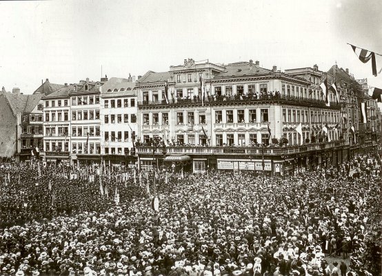 Frankfurt_Goetheplatz_1895.jpg Frankfurt_Goetheplatz_1895.jpg