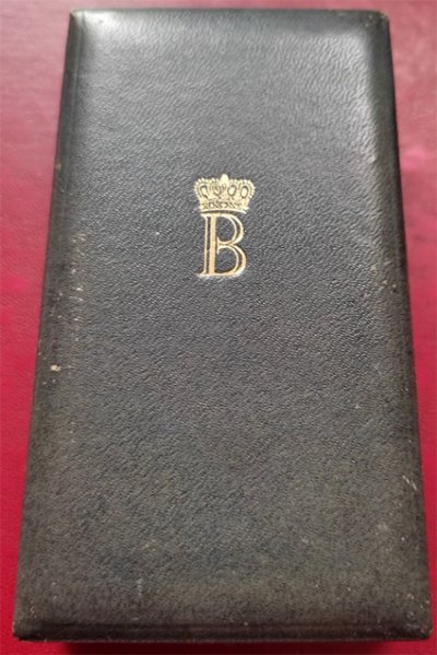 King Baudouin Royal House Medal 2nd class 6.jpg